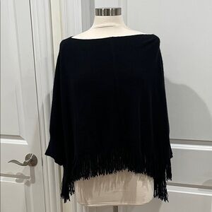 Allude 100% Cashmere Poncho Fringe has Arm holes Black Size Medium